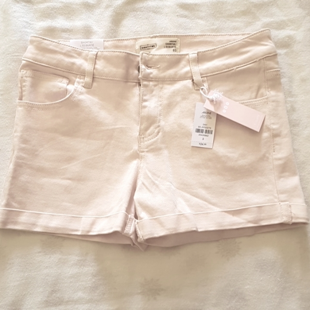 NWT from Ardene woman shorts